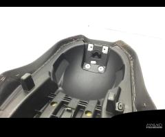 SELLA SADDLE - DIFETTI SU FODERA YAMAHA X-MAX YP R - 13