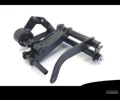 STAFFA SUPPORTO MOTORE PIAGGIO MP3 ERL IBRIDO 300 - 4