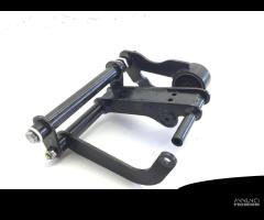 STAFFA SUPPORTO MOTORE PIAGGIO MP3 ERL IBRIDO 300 - 8