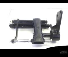 STAFFA SUPPORTO MOTORE PIAGGIO VESPA GTS SUPER IE