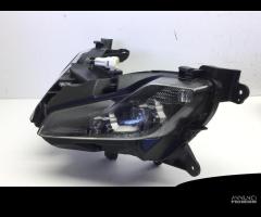 FARO FANALE ANTERIORE YAMAHA T-MAX XP 560 2022 SJ1