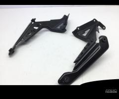 COPPIA SUPPORTI STAFFE PARABREZZA YAMAHA T-MAX XP