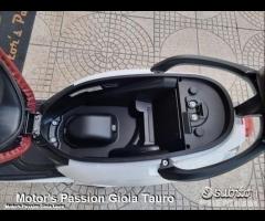 SYM Fiddle 50 E5 Bianco Motor's Passion - 15