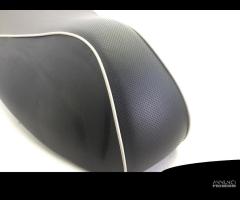 SELLA SADDLE PIAGGIO VESPA GTS SUPER HPE KM0 300 2 - 6