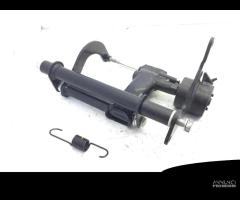 STAFFA SUPPORTO MOTORE E MOLLA PIAGGIO VESPA GTS S - 1