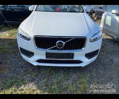 VOLVO XC90 II restyling T8 MOMENTUM Muso musata fr