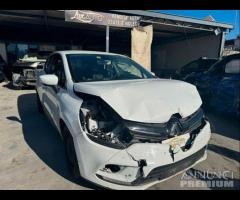 Renault Clio 1.2 sinistrato - 2017 - 6