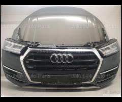 AUDI Q5 80A Cofano Paraurti Proiettore PAS PRZEDNI