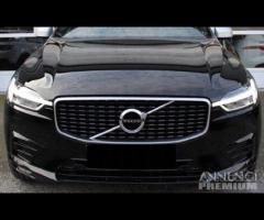 VOLVO XC60 II Muso musata frontale completo R DESI