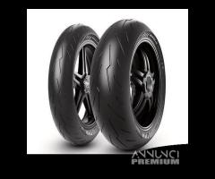 Pneumatici Pirelli Diablo rosso 4 120 + 160 - 1