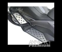 Coppia pedaliere acciaio yamaha xmax 125 / 250