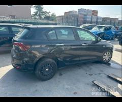 Fiat Tipo 1.3 Mjt sinistrato - 2019 - 14