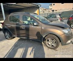 Dacia Sandero Stepway gpl sinistrato - 2020