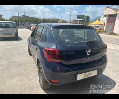 Dacia Sandero 1.0 sinistrato - 2018 - 19