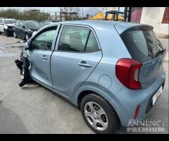 Kia Picanto 1.0 sinistrato - 2017 - 12