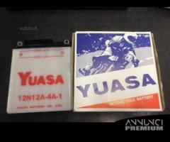 Batteria moto yuasa honda cb 500 anni 70