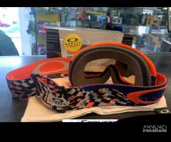 Mascherina Oakley O-Frame Special grafica arancio - 2