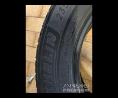 Pneumatici Michelin 235/55 r17 103V M+S invernali