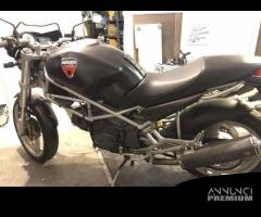 Disponibili ricambi per Ducati Monster 600 Dark pe