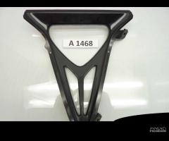 Yamaha YZF 600 R6 99-02 plastica chiusura inferior