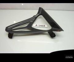 Yamaha YZF 600 R6 99-02 plastica chiusura inferior