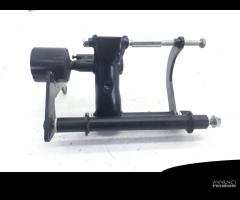 STAFFA SUPPORTO MOTORE PIAGGIO VESPA GTS SUPER HPE