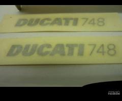 DUCATI 748 coppia adesivi cod. 438 10991AA