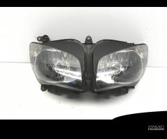 FARO FANALE ANTERIORE 2 ATTACCHI ROTTI YAMAHA FZS