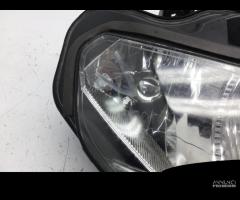 FARO FANALE ANTERIORE ATTACCO ROTTO SUZUKI GSX-R K