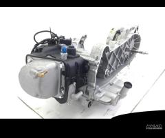 BLOCCO MOTORE ENGINE MOD: CD02M PIAGGIO VESPA SPRI