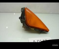 HONDA FES 125 150 PHANTEON Freccia anteriore destr