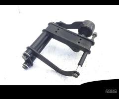 STAFFA SUPPORTO MOTORE PIAGGIO MP3 ERL IBRIDO 300