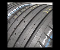 2 GOMME 245 40 18 NAKKANG A23997