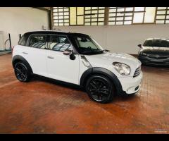 Mini 2.0 Countryman Automatica UNICO PROP!! 100 MI - 5