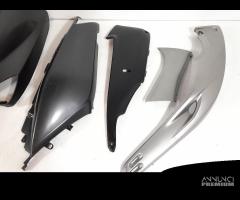 KIT CARENE YAMAHA TMAX (2004) - 13