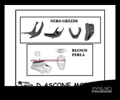 kit carene 8PEZZI Booster spirit bw's Nuove bianco