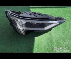 CompletoNY destra FULL LED AUDI E-TRON 4KE 4KE9410