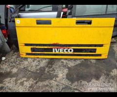 Cofano anteriore autocarro Iveco pos.F0 - 1