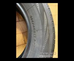 Yokohama 215/65 R17 99V - 5