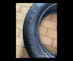 Goodyear 215/60 R17 96H