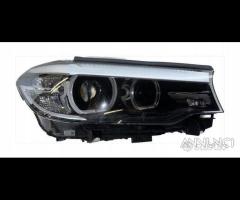 BMW 5 G30 Faro fanale proiettore destra FULL LED D