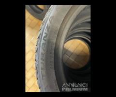 Bridgestone 215/50 R18 92W