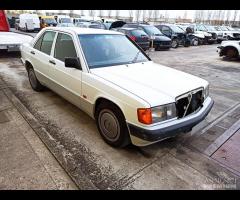 Ricambi usati MERCEDES 190 E W201 RETYLING- 102962