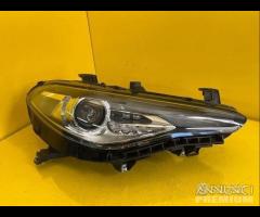 Alfa Romeo Stelvio 16- Faro fanale proiettore dest