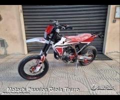 Fantic Motard 50 XM PERFORMANCE 2 Tempi Bianca