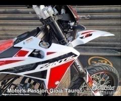 Fantic Motard 50 XM PERFORMANCE 2 Tempi Bianca - 5