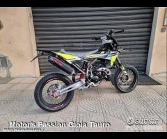 Fantic Motard 50 XM PERFORMANCE 2 Tempi Nera - 4