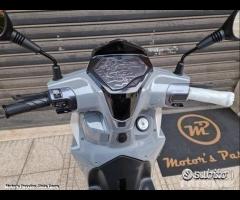 SYM Symphony 125 ST ABS E5 Pastello Motor's Passio - 10