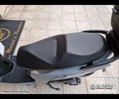 SYM Symphony 125 ST ABS E5 Pastello Motor's Passio - 14