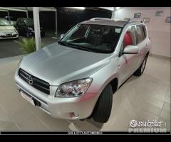 TOYOTA RAV4 2.2 D136 CV Luxury PROMOZIONE - 21